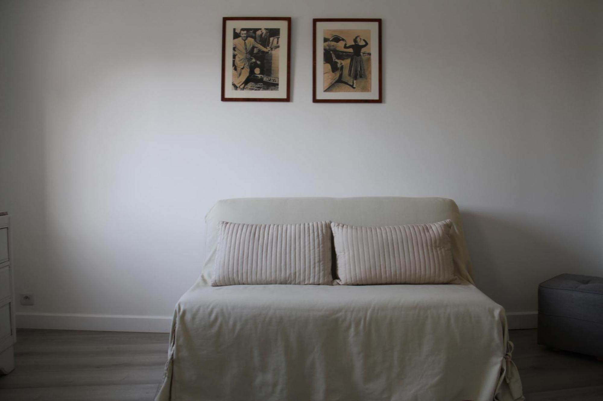 Agreable Maison De Ville Eyragues Exterior photo